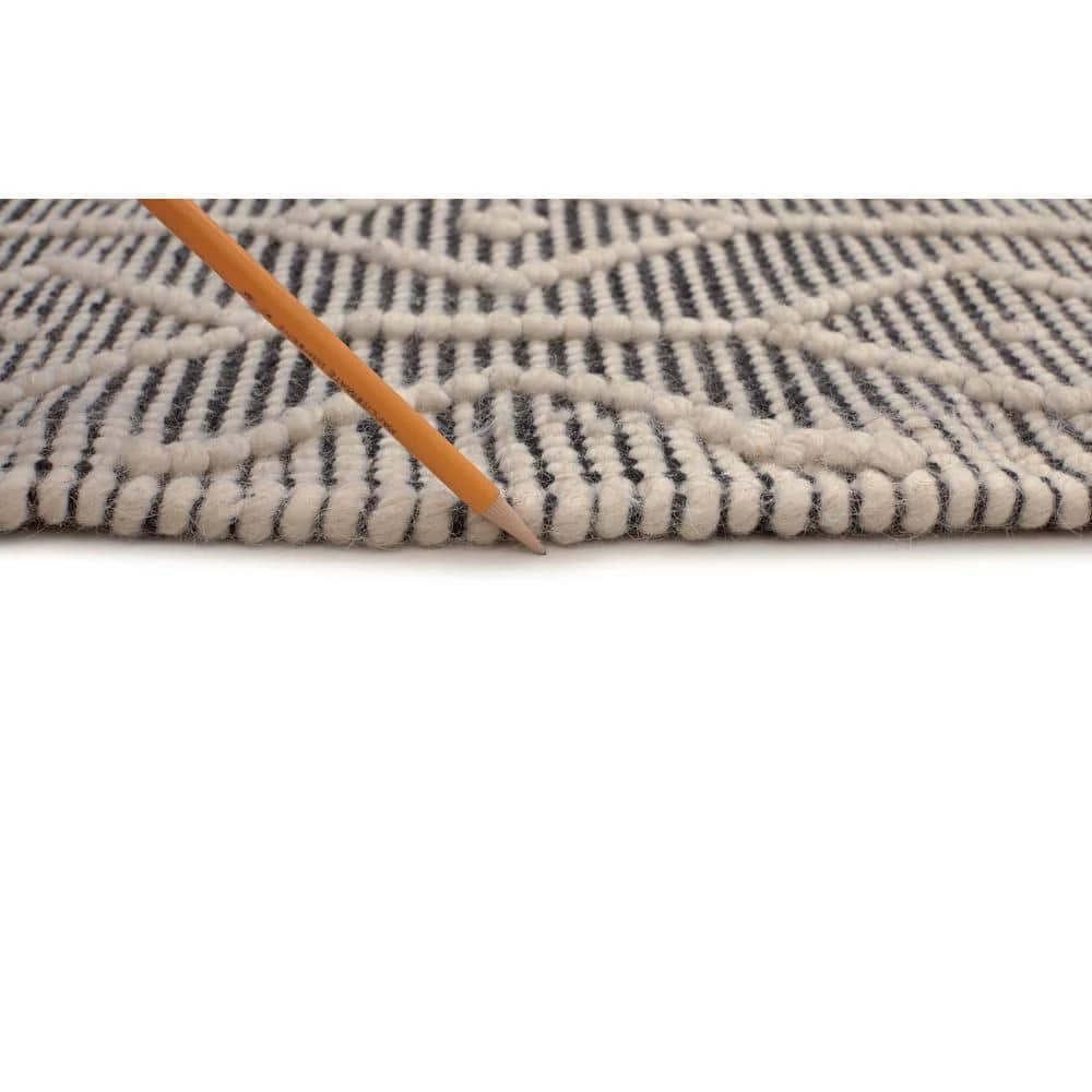 Home Decorators Collection Winchester Cream/Black 5 ft. x 7 ft. Wool Area Rug 8 Home Decorators Collection Winchester Cream/Black 5 ft. x 7 ft. Wool Area Rug - Image 6