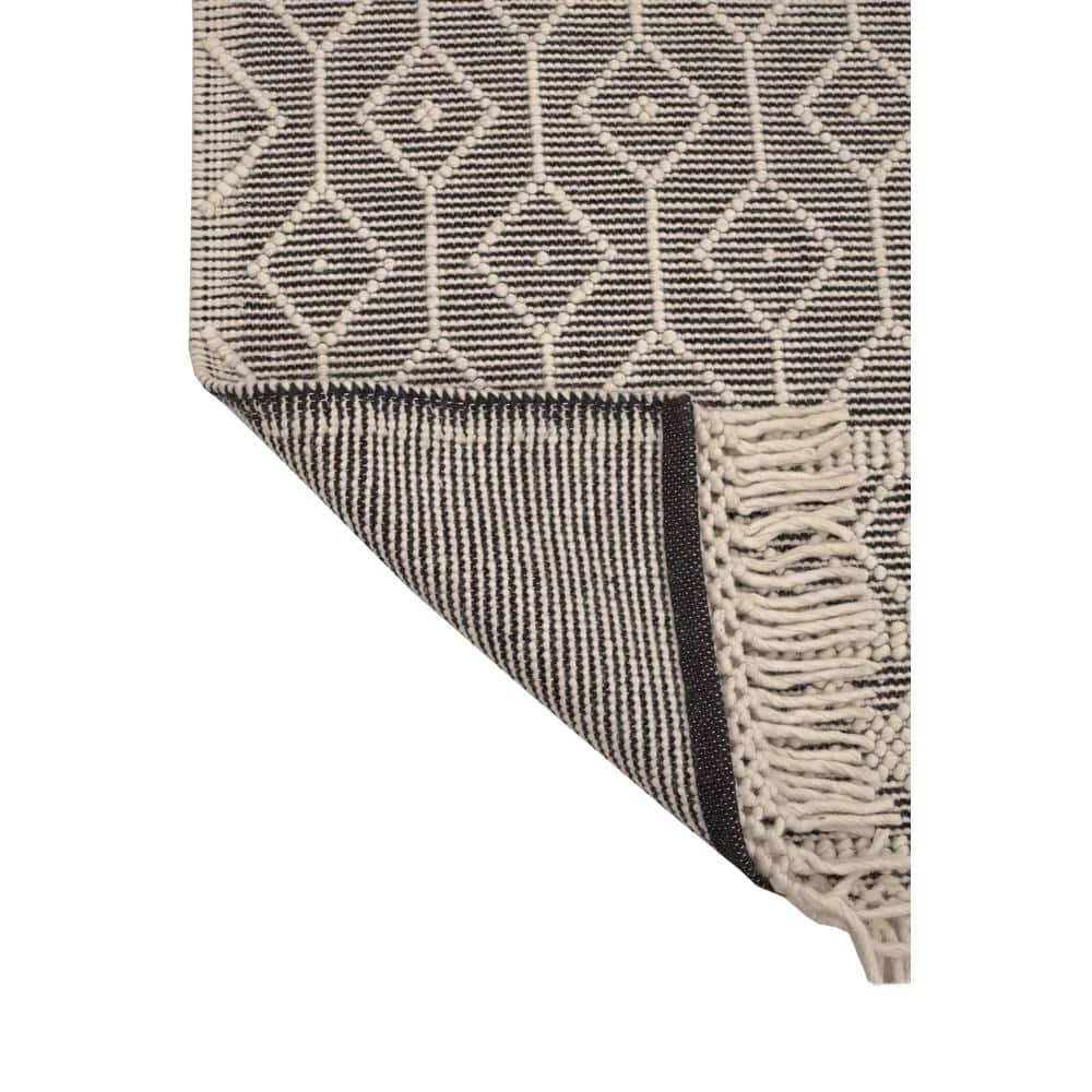 Home Decorators Collection Winchester Cream/Black 5 ft. x 7 ft. Wool Area Rug 6 Home Decorators Collection Winchester Cream/Black 5 ft. x 7 ft. Wool Area Rug - Image 4