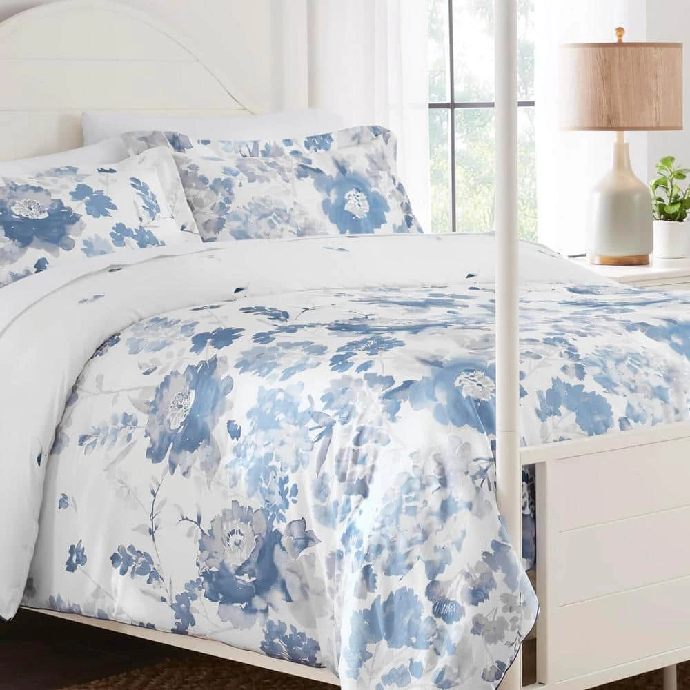 Home Decorators Collection Loriana 3-Piece Blue Floral King Comforter Set 3 Home Decorators Collection Loriana 3-Piece Blue Floral King Comforter Set