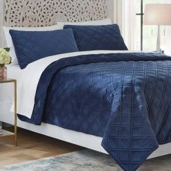 Home Decorators Collection Sylvie 3-Piece Midnight Blue Velvet Full/Queen Quilt Set