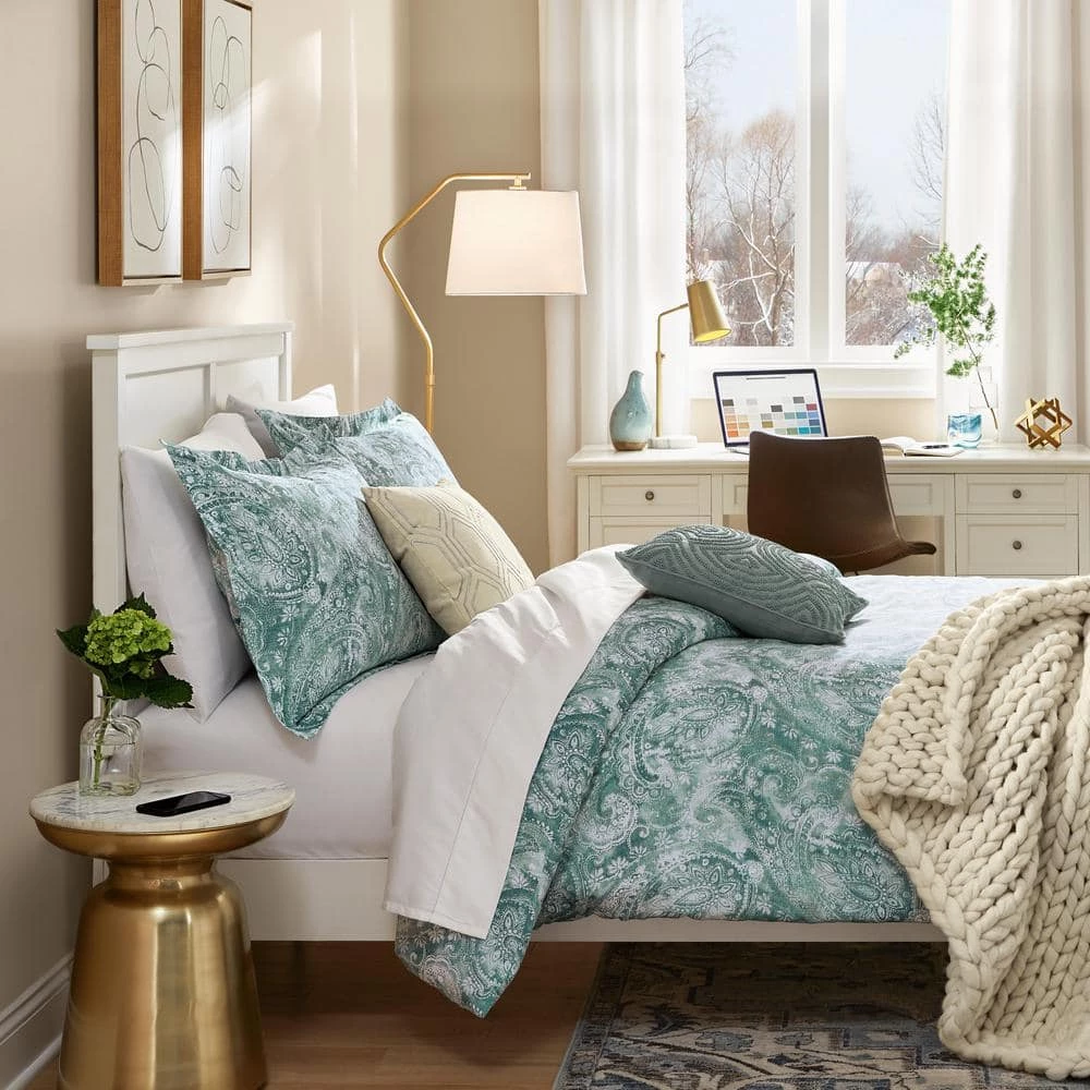 Home Decorators Collection 500 Thread Count Egyptian Cotton Sateen 4-Piece Queen Sheet Set in White 6 Home Decorators Collection 500 Thread Count Egyptian Cotton Sateen 4-Piece Queen Sheet Set in White - Image 4