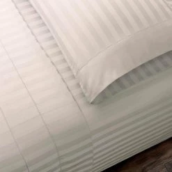 Home Decorators Collection 500 Thread Count Egyptian Cotton Sateen 4-Piece King Sheet Set in Biscuit Damask -Home Decorators Soldes home decorators collection sheet sets fs3041l500k0e07 40 1000