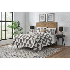 Home Decorators Collection Tan Herringbone Woven Textured 18 in. x 18 in. Square Decorative Throw Pillow -Home Decorators Soldes home decorators collection throw pillows s00161070616 a0 1000