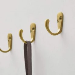 Home Decorators Collection 1-13/16 in. Satin Brass Single Wall Hook (6-Pack) -Home Decorators Soldes satin brass home decorators collection hooks 64401 1f 1000
