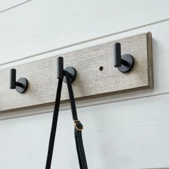 Home Decorators Collection Textured Coastal Oak 18 in. Hook Rack with 5 Matte Black Single Post Hooks 10 Home Decorators Collection Textured Coastal Oak 18 in. Hook Rack with 5 Matte Black Single Post Hooks -Home Decorators Soldes textured oak home decorators collection hooks 64081 1f 1000